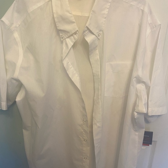 Men’s new button down shirt Croft&Barrow with tag Short sleeve - Picture 2 of 5